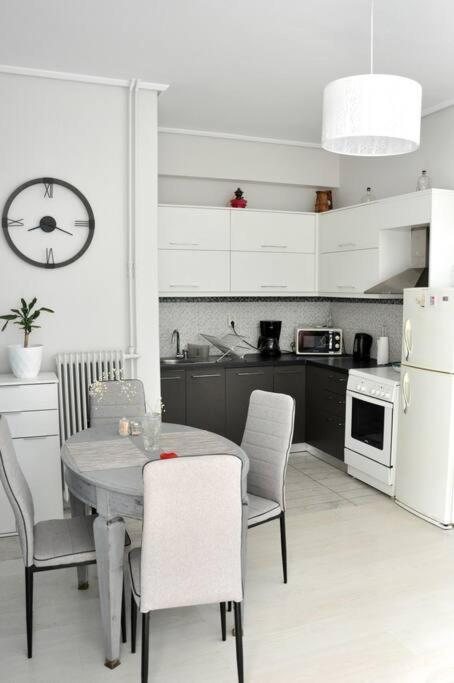 Koukakis Sunshine Roof Apartment 雅典 外观 照片